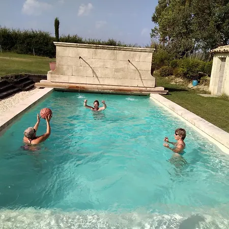 Mas Des Treilles - D'hotes 